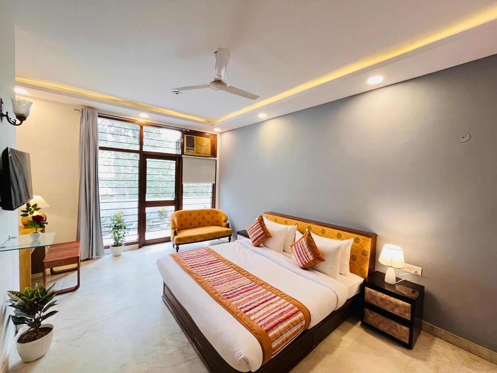 Grove Residency Hauz Khas New Delhi Couple Friendly Hotel Exterior photo